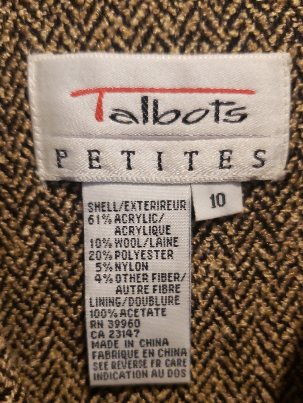 Vtg Talbots Women's Double-Breasted Herringbone Blazer in Tan and Black - 10P - Picture 2 of 13